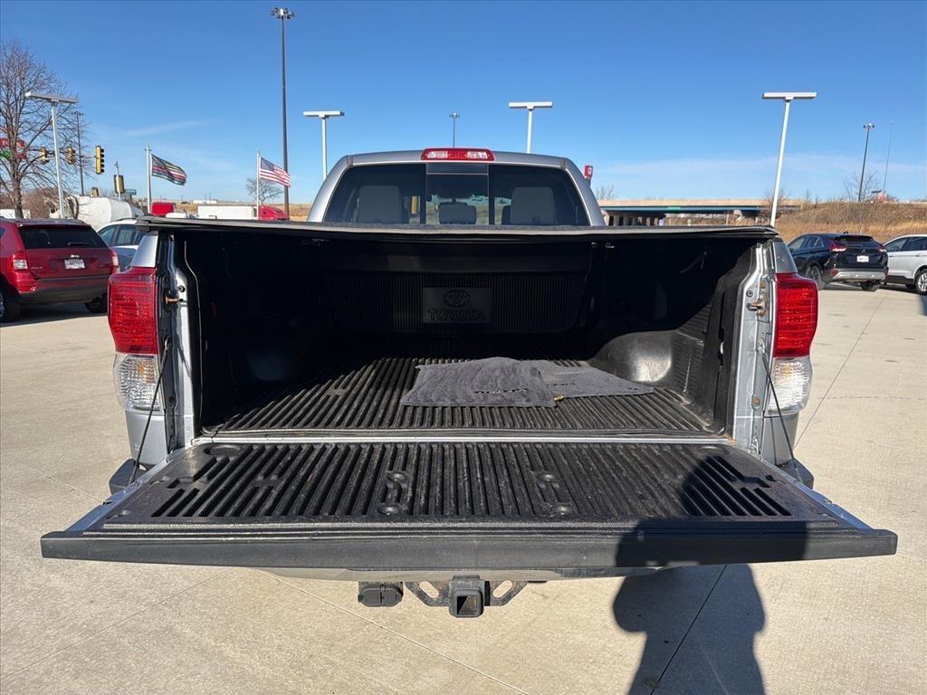 Toyota Tundra Tundra-Grade Double Cab 4.6L 4WD 2012