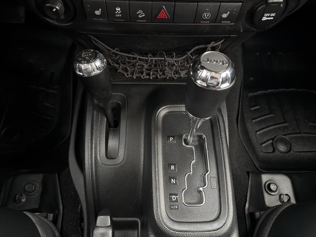 Jeep Wrangler JK Unlimited Sahara 4WD 2018