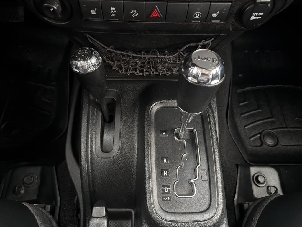 Jeep Wrangler JK Unlimited Sahara 4WD 2018