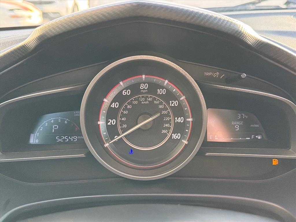 Mazda MAZDA3 i Grand Touring AT 5-Door 2015