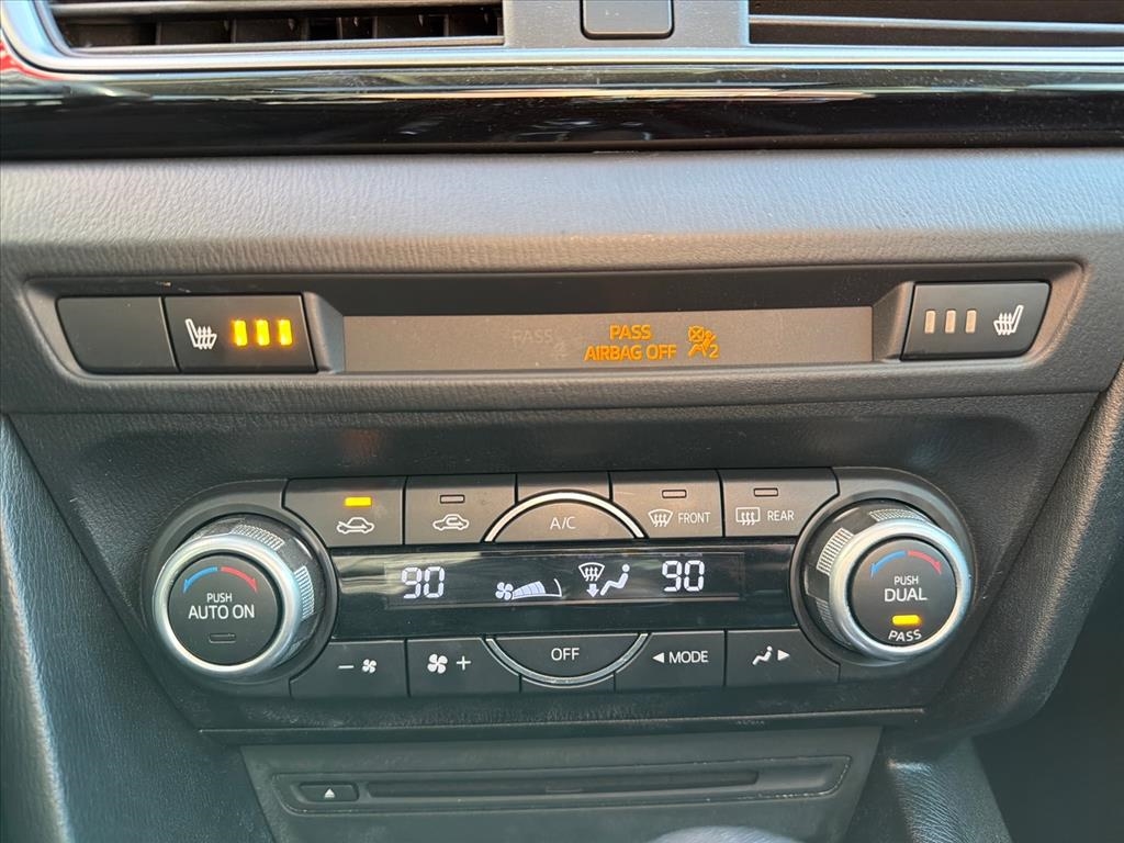 Mazda MAZDA3 i Grand Touring AT 5-Door 2015