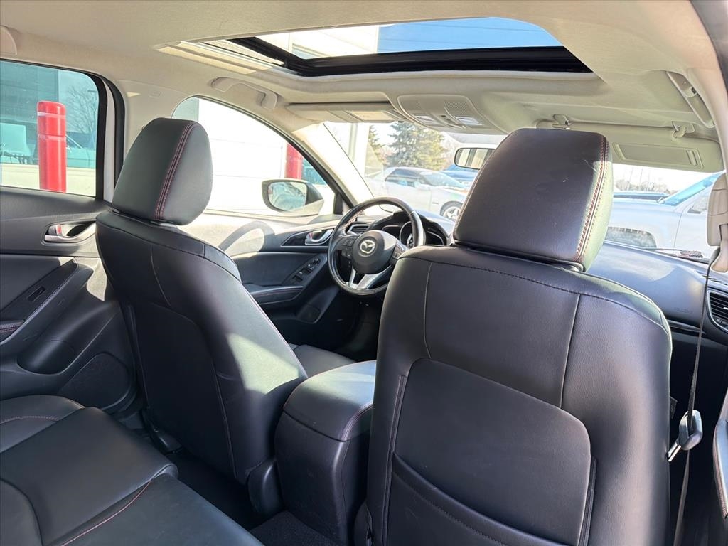 Mazda MAZDA3 i Grand Touring AT 5-Door 2015