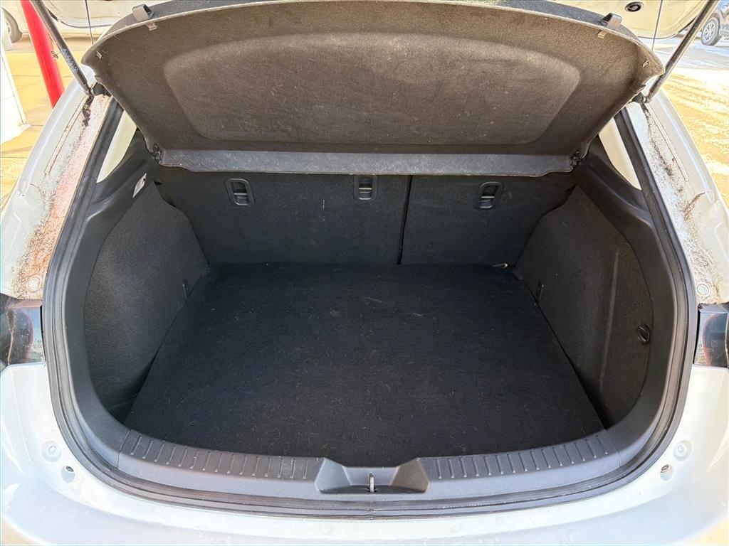 Mazda MAZDA3 i Grand Touring AT 5-Door 2015