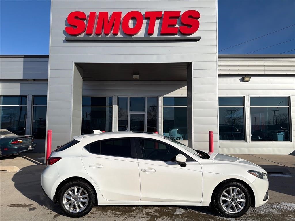 2015 Mazda MAZDA3 i Grand Touring AT 5-Door