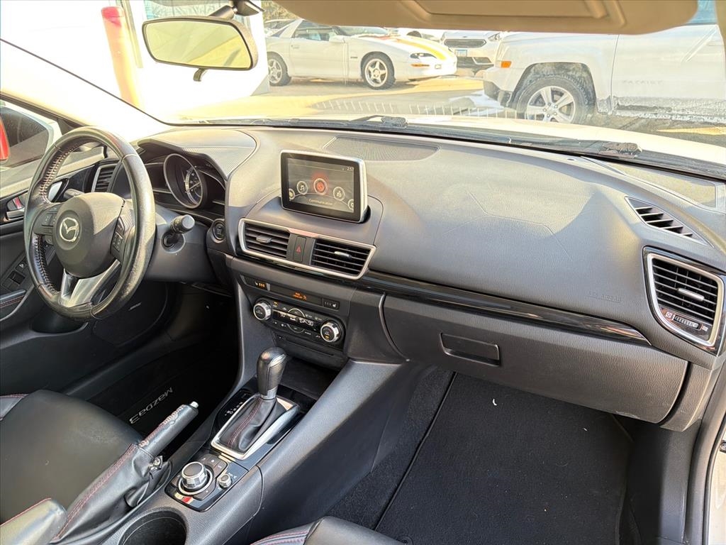 Mazda MAZDA3 i Grand Touring AT 5-Door 2015