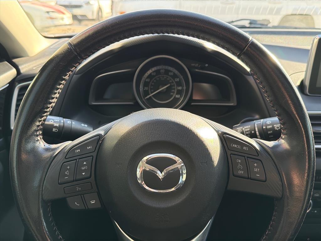 Mazda MAZDA3 i Grand Touring AT 5-Door 2015