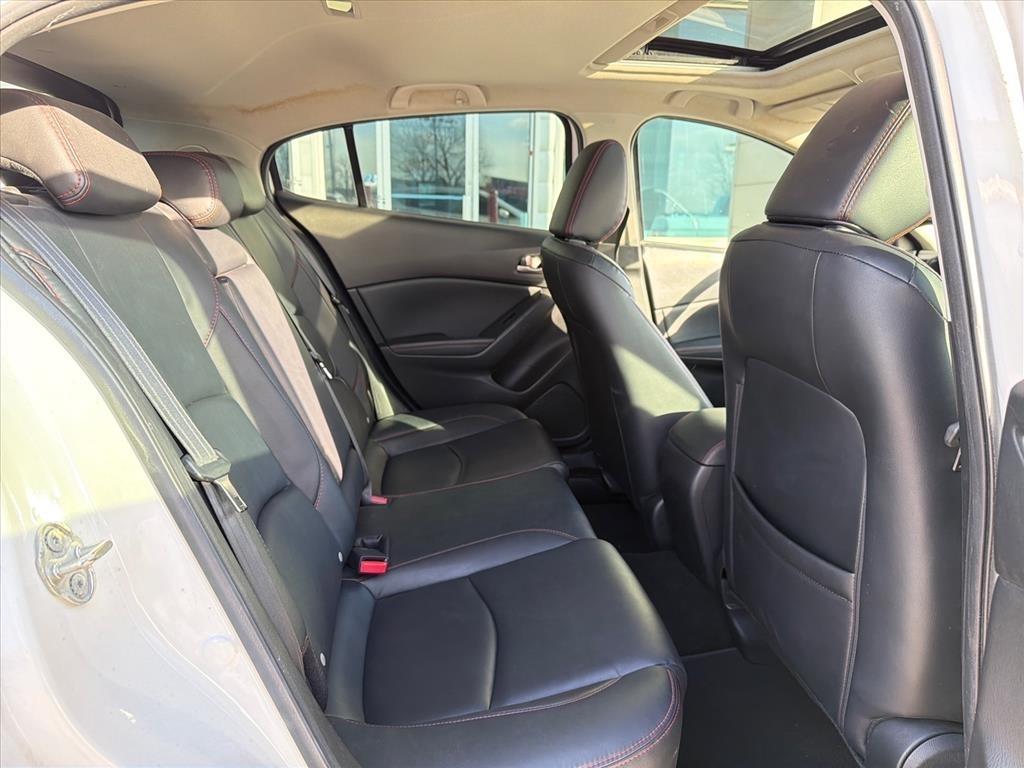 Mazda MAZDA3 i Grand Touring AT 5-Door 2015