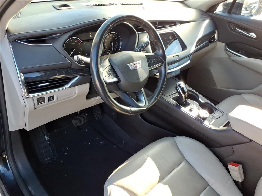 Cadillac XT4 Premium Luxury AWD 2023