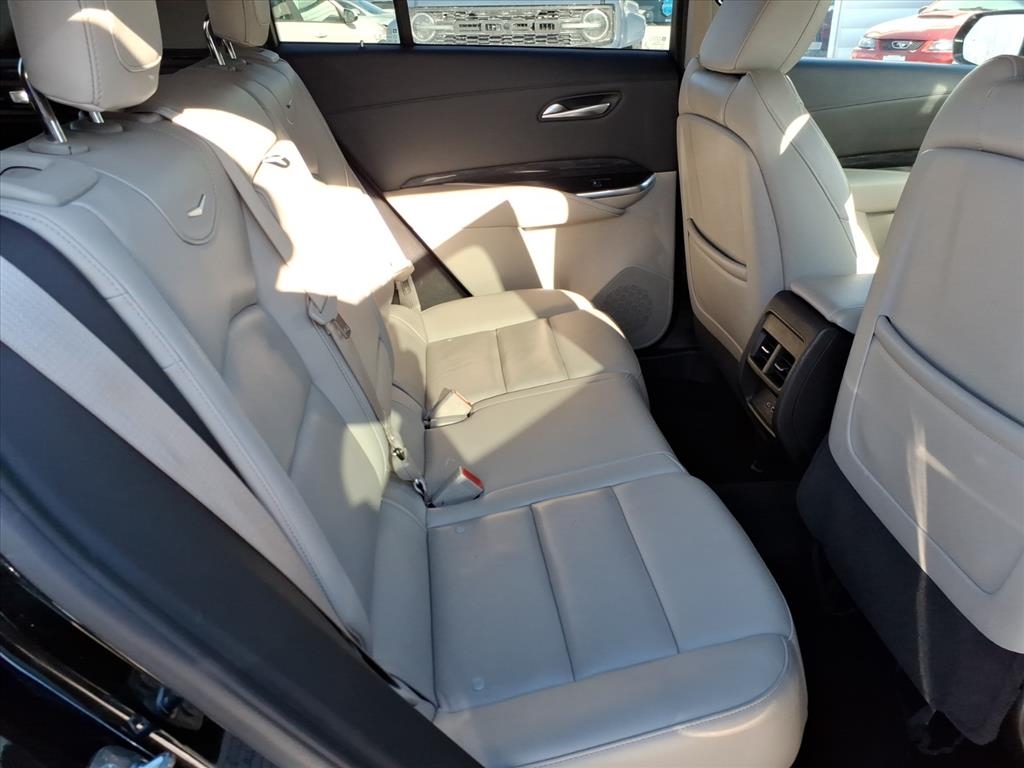 Cadillac XT4 Premium Luxury AWD 2023