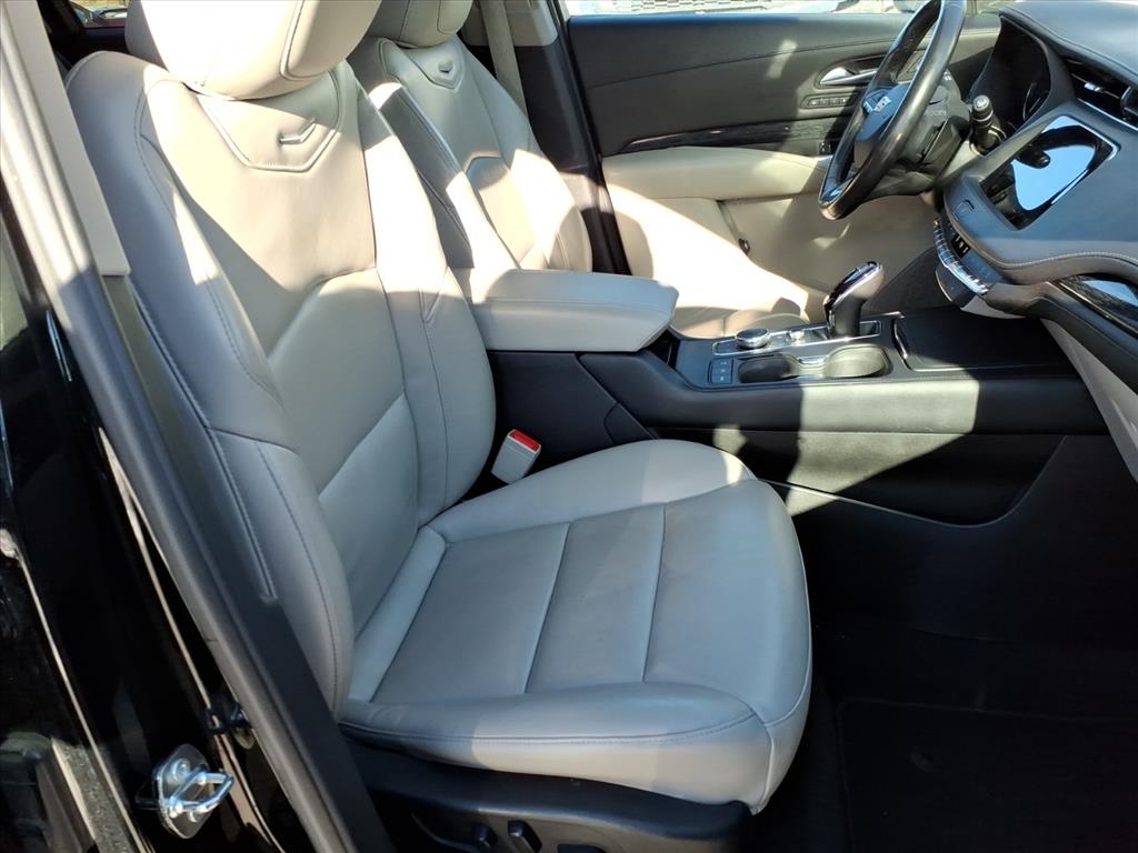 Cadillac XT4 Premium Luxury AWD 2023