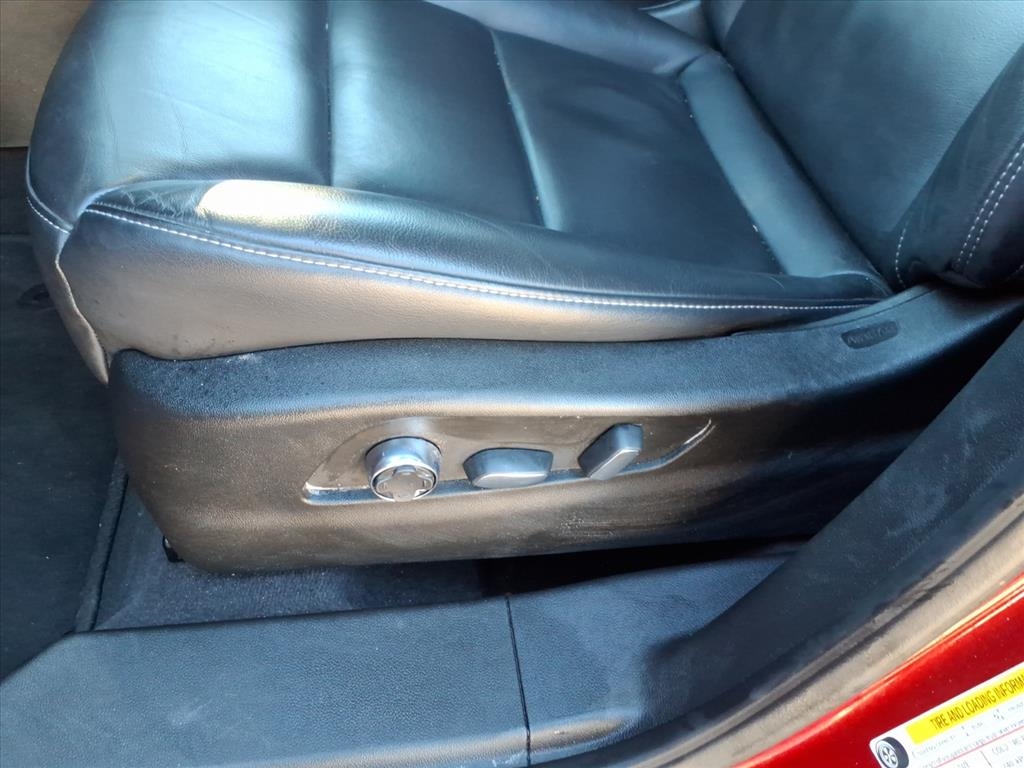 Cadillac XT4 Premium Luxury AWD 2024