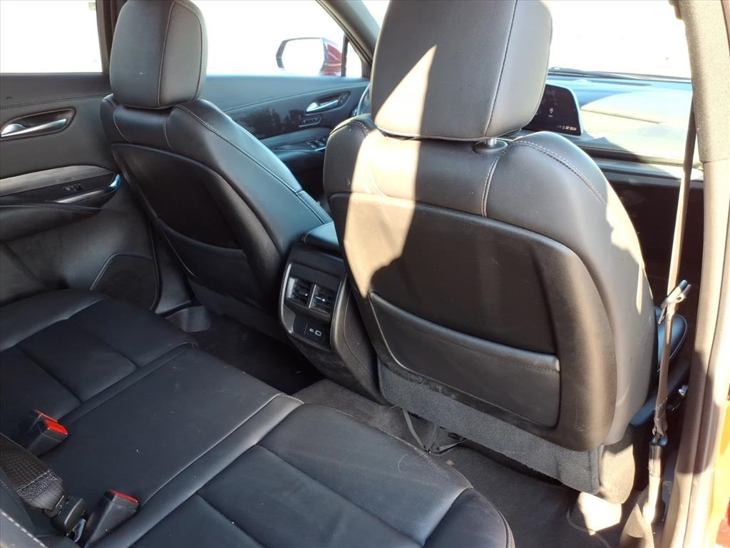 Cadillac XT4 Premium Luxury AWD 2024