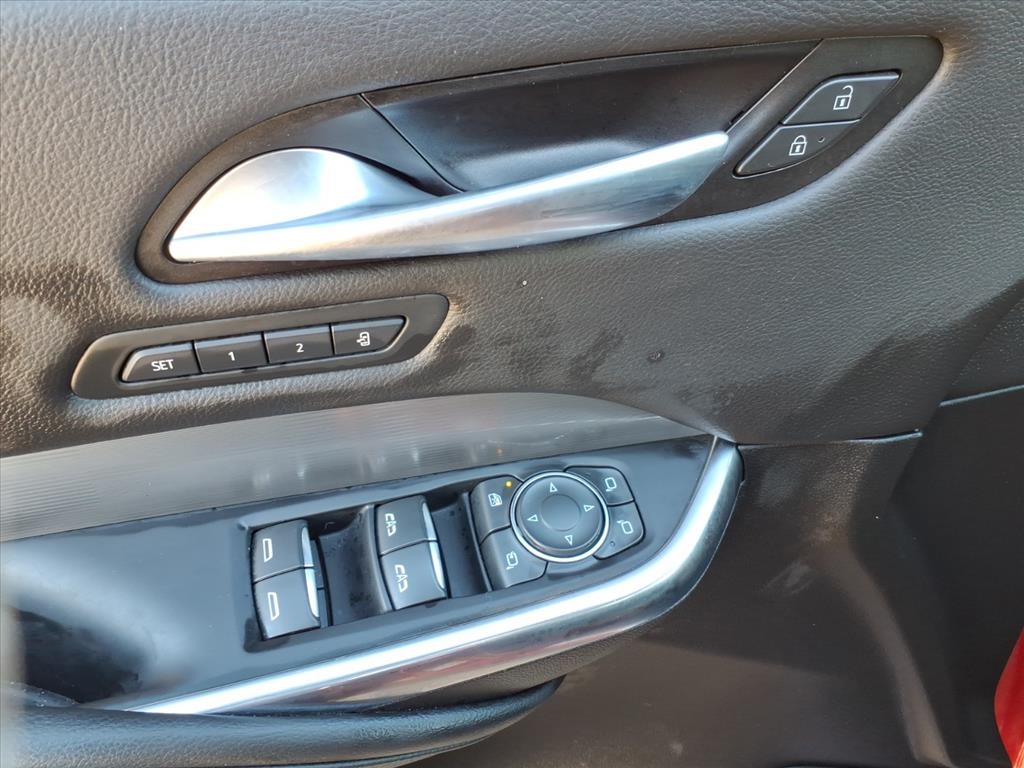 Cadillac XT4 Premium Luxury AWD 2024