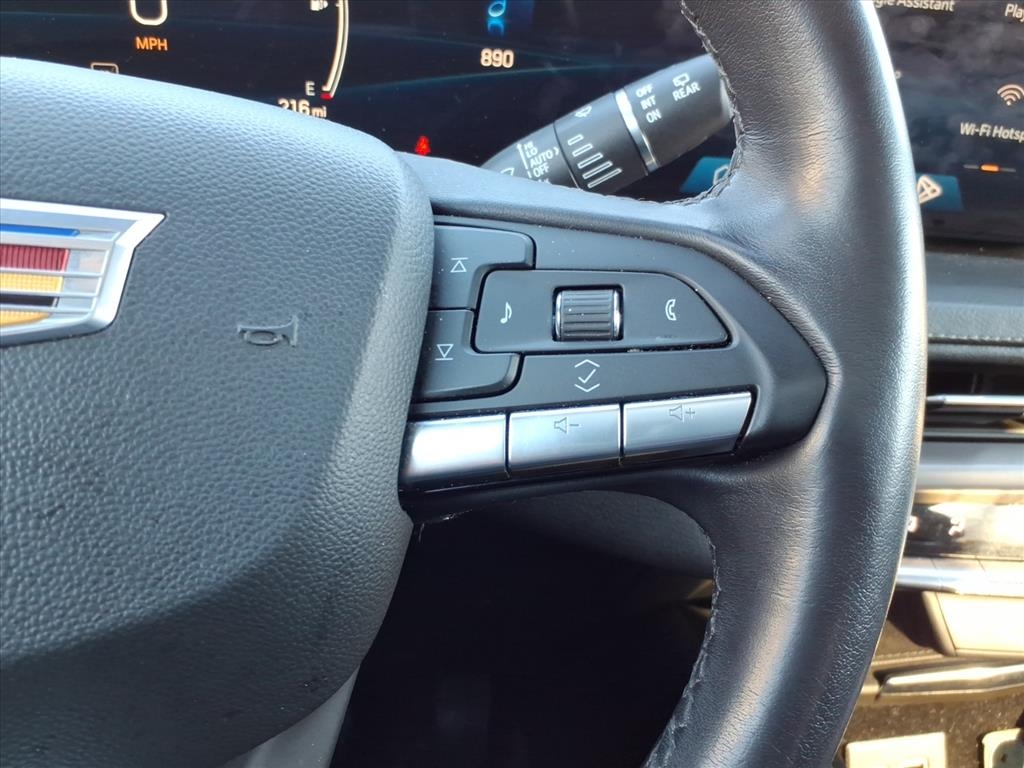 Cadillac XT4 Premium Luxury AWD 2024