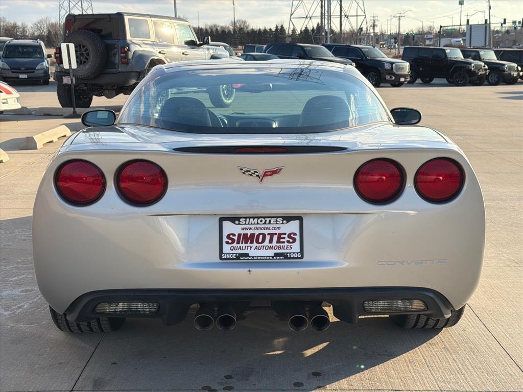 Chevrolet Corvette Coupe 2005