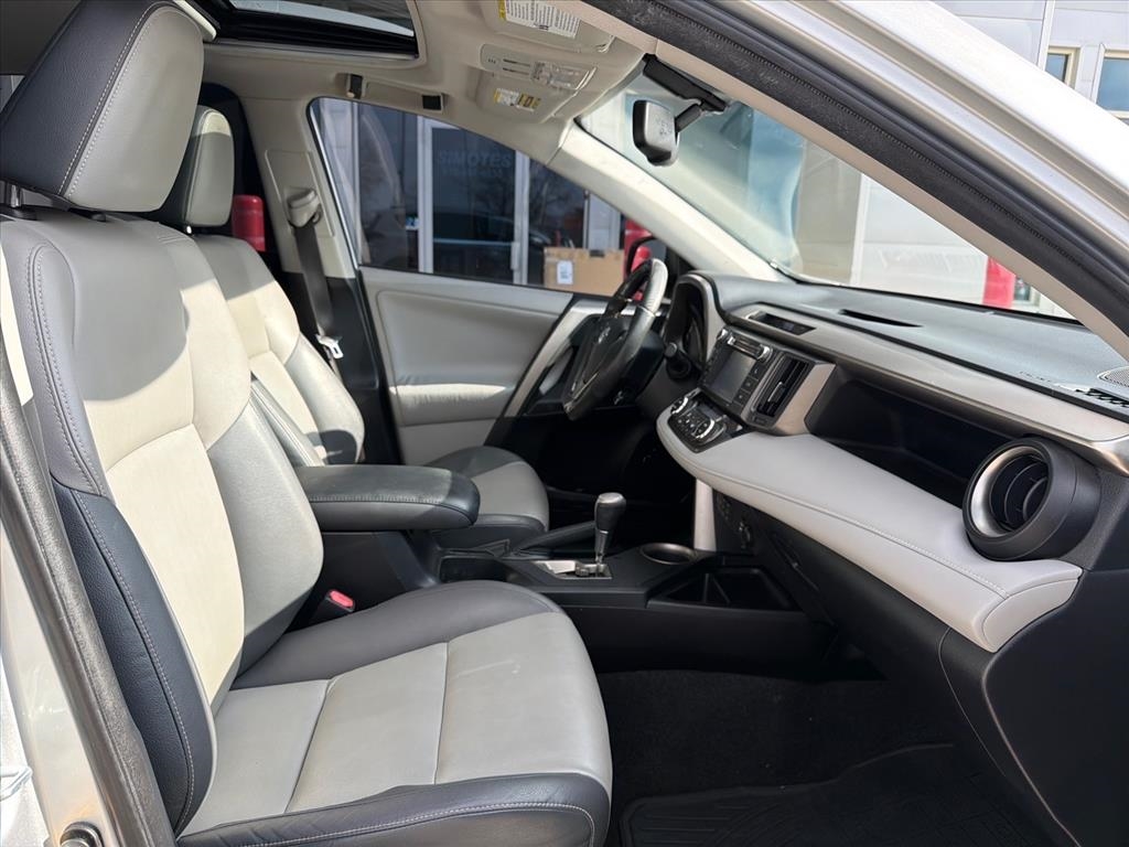 Toyota RAV4 Limited AWD 2013