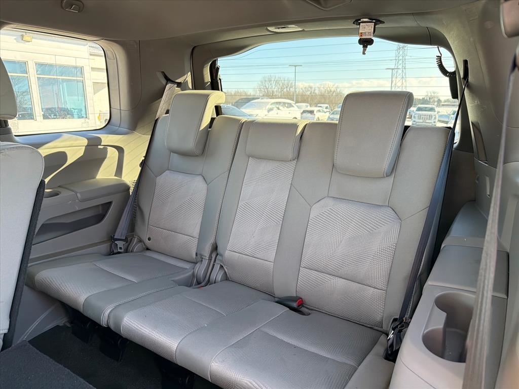 Honda Pilot LX 4WD 5-Spd AT 2015