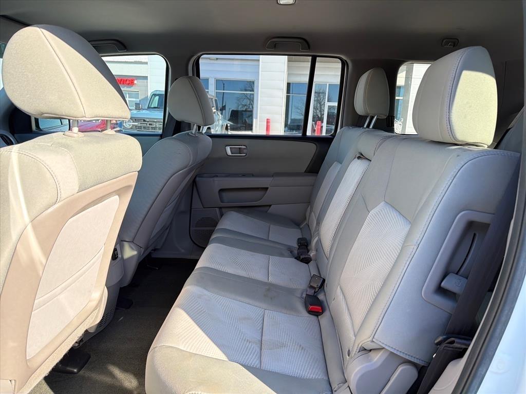 Honda Pilot LX 4WD 5-Spd AT 2015