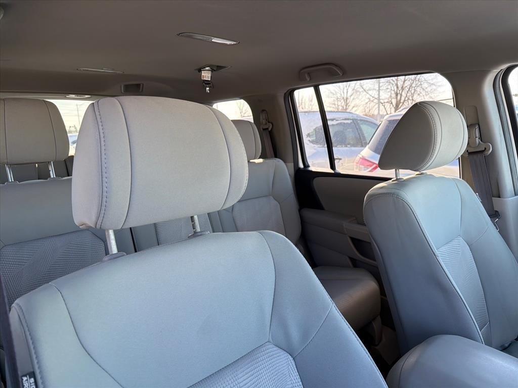 Honda Pilot LX 4WD 5-Spd AT 2015