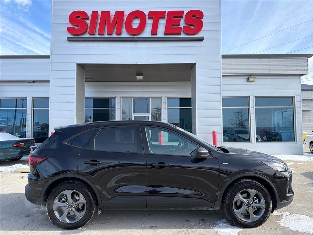 2025 Ford Escape ST-Line AWD