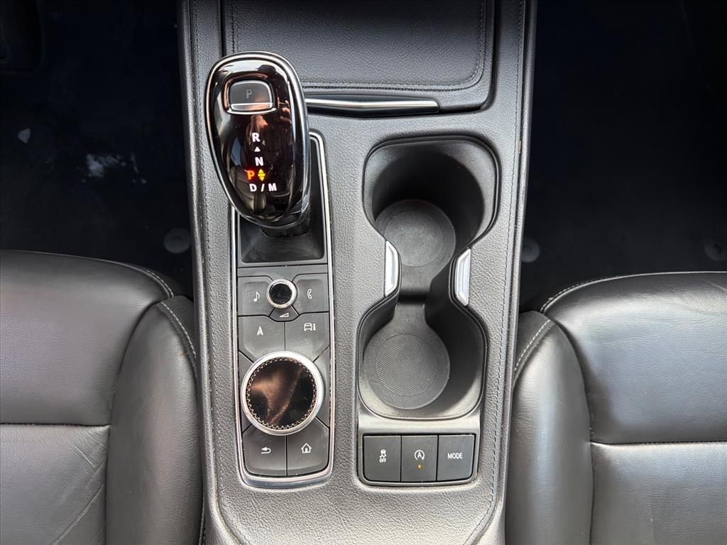 Cadillac XT4 Premium Luxury AWD 2024