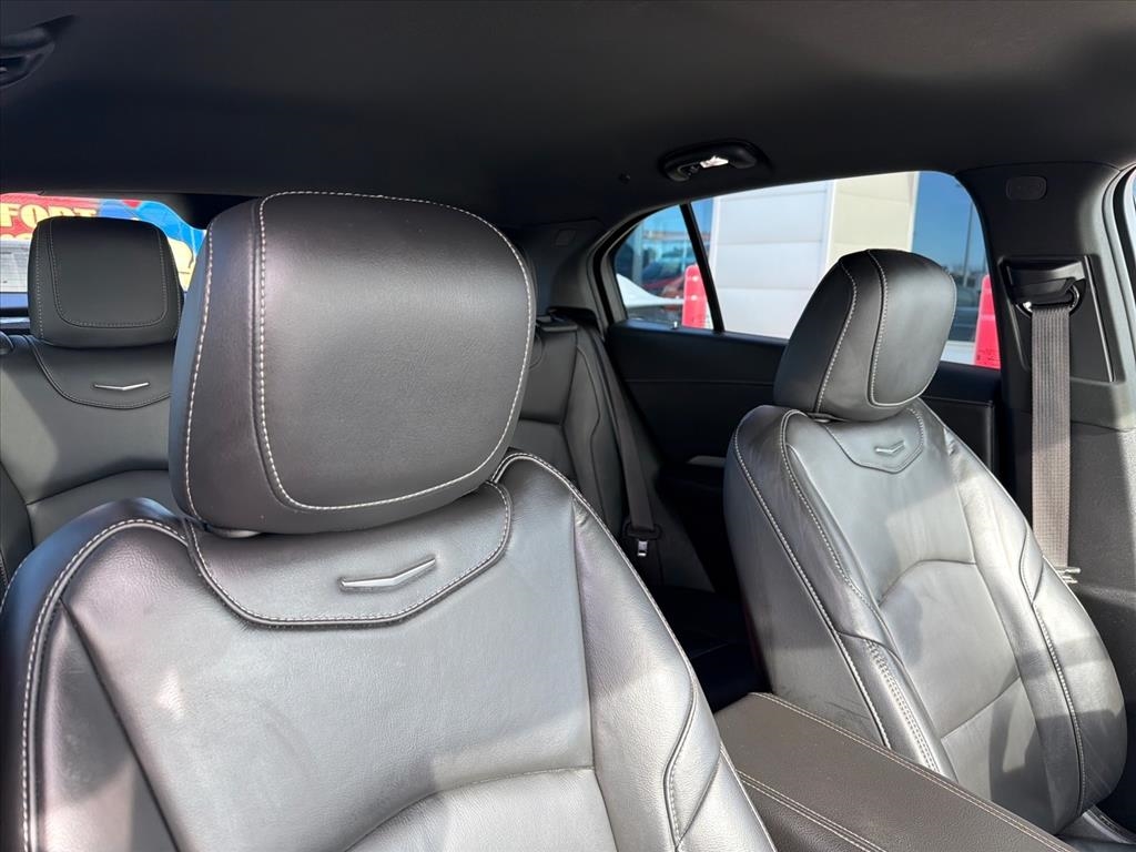 Cadillac XT4 Premium Luxury AWD 2024