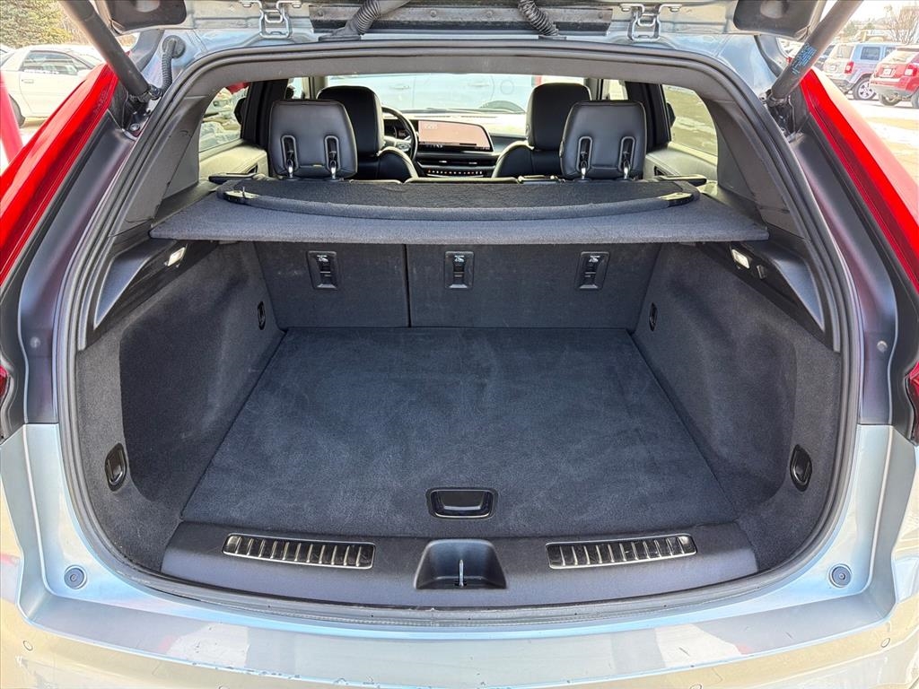 Cadillac XT4 Premium Luxury AWD 2024