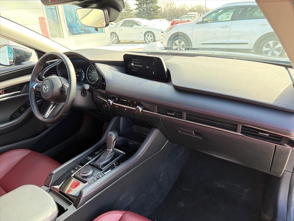 Mazda MAZDA3 Preferred AWD 2025