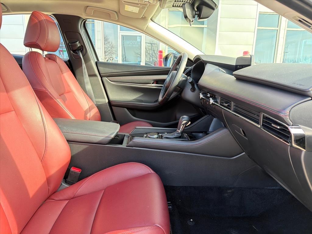 Mazda MAZDA3 2.5 Carbon Turbo AWD 2025