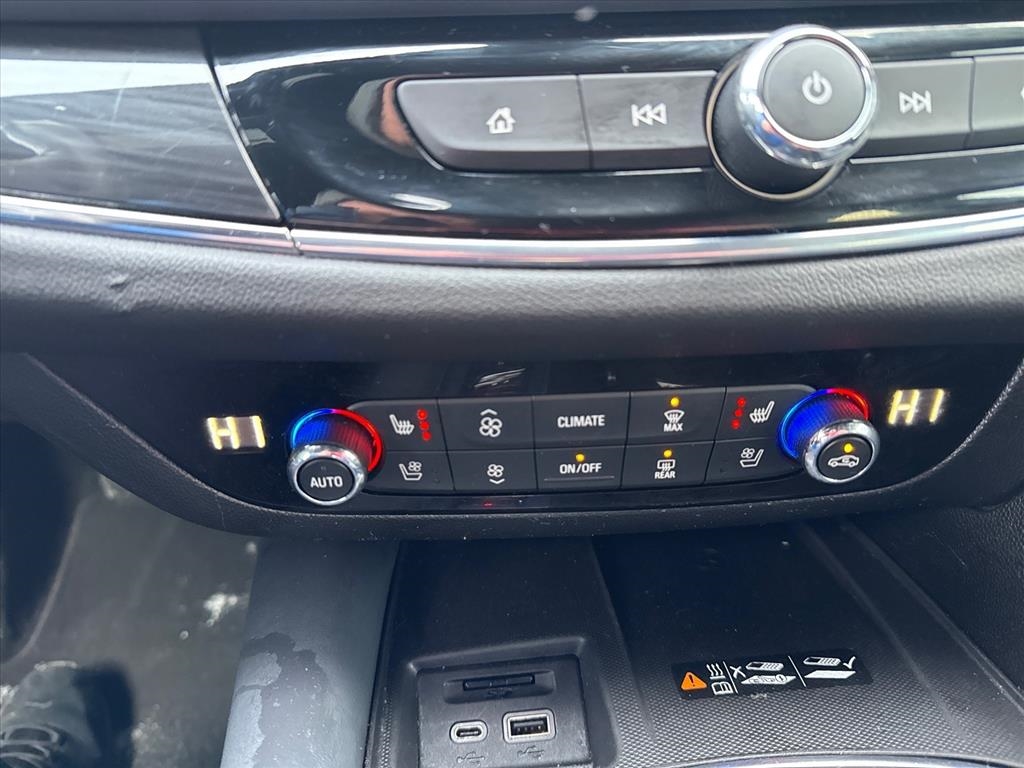 Buick Enclave Premium AWD 2024