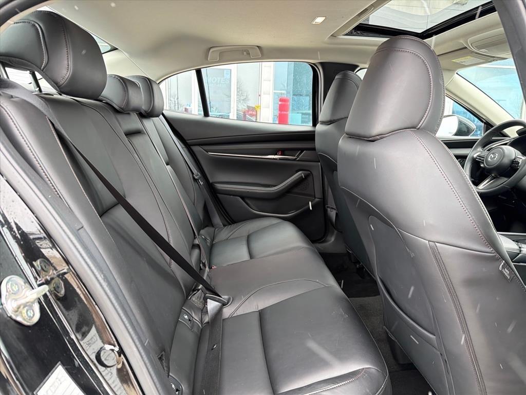 Mazda MAZDA3 2.5 S Preferred 2025