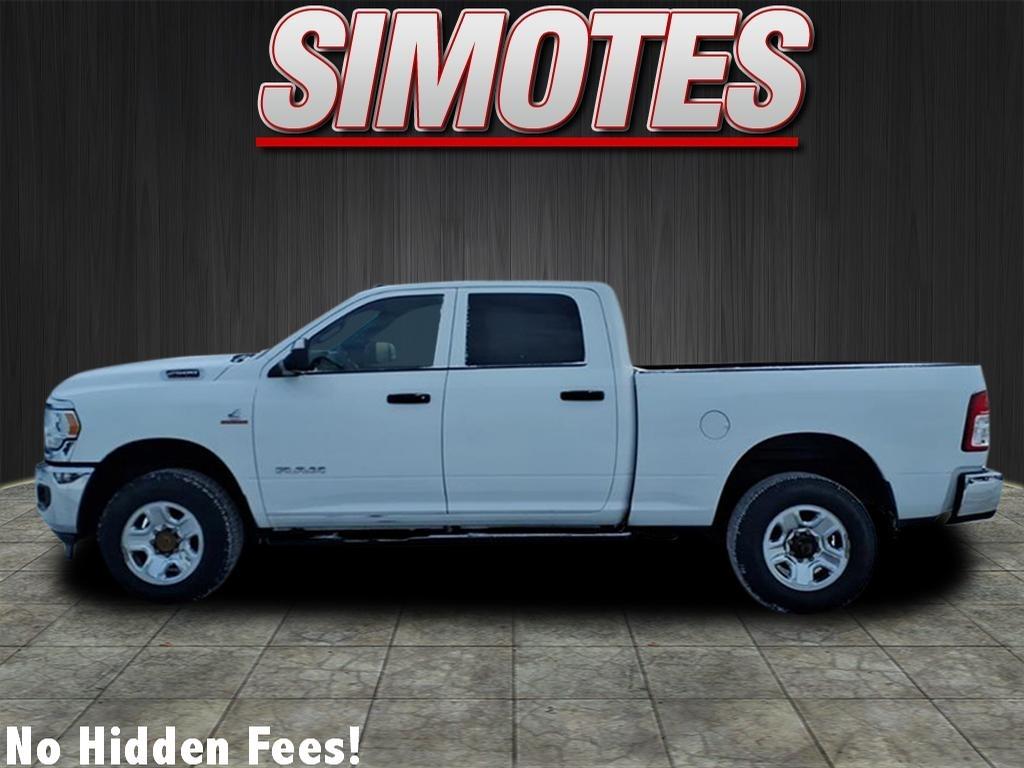 RAM 2500 Tradesman Crew Cab SWB 4WD 2022