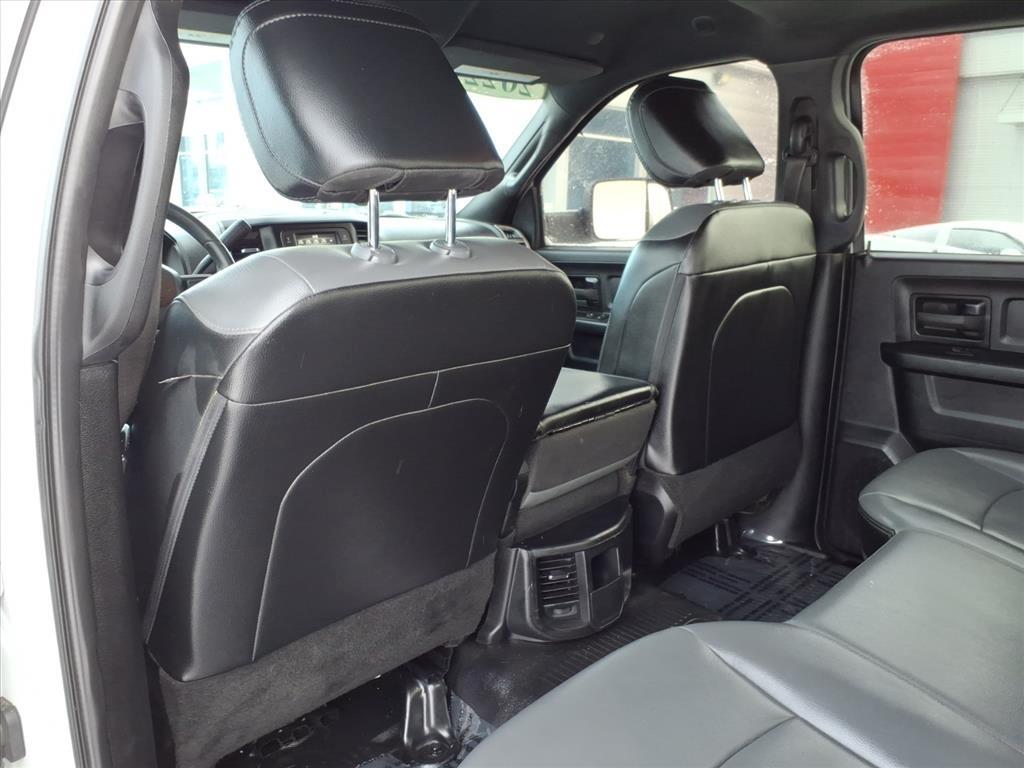 RAM 2500 Tradesman Crew Cab SWB 4WD 2022