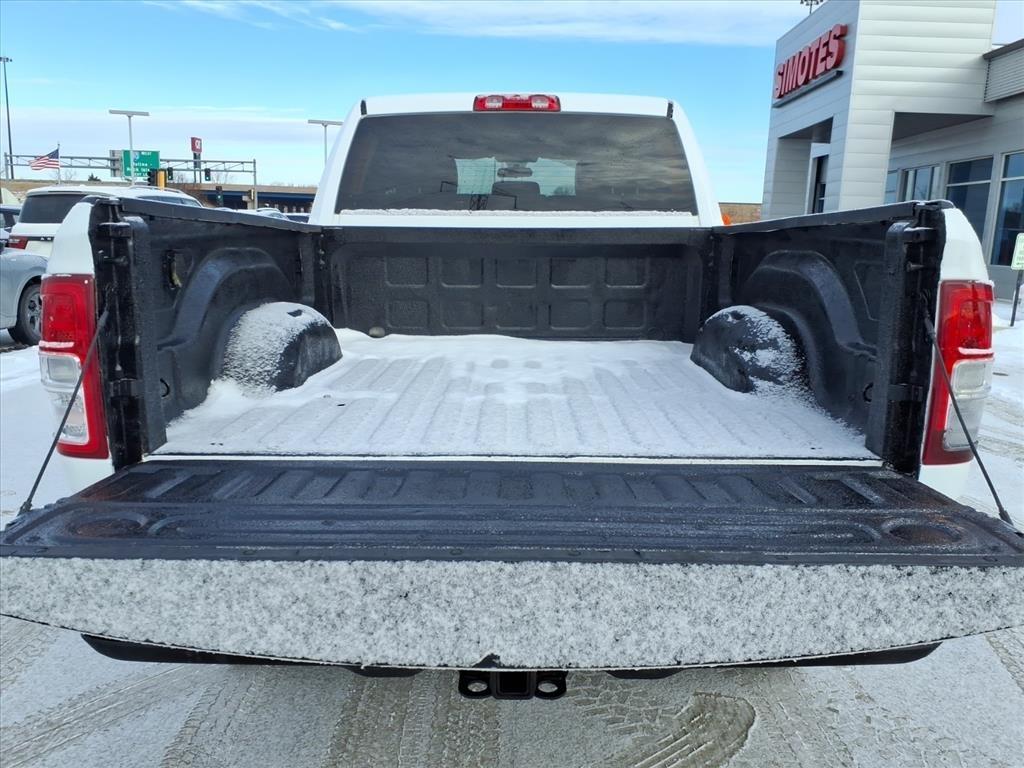 RAM 2500 Tradesman Crew Cab SWB 4WD 2022