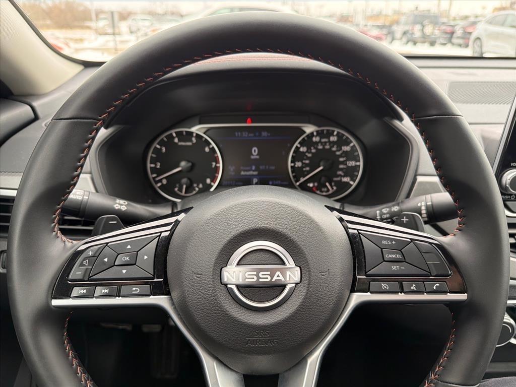 Nissan Altima 2.5 SR 2025