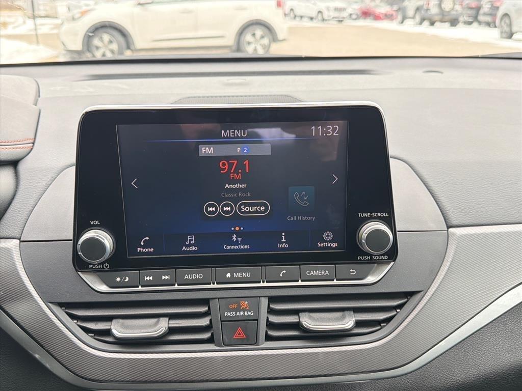 Nissan Altima 2.5 SR 2025