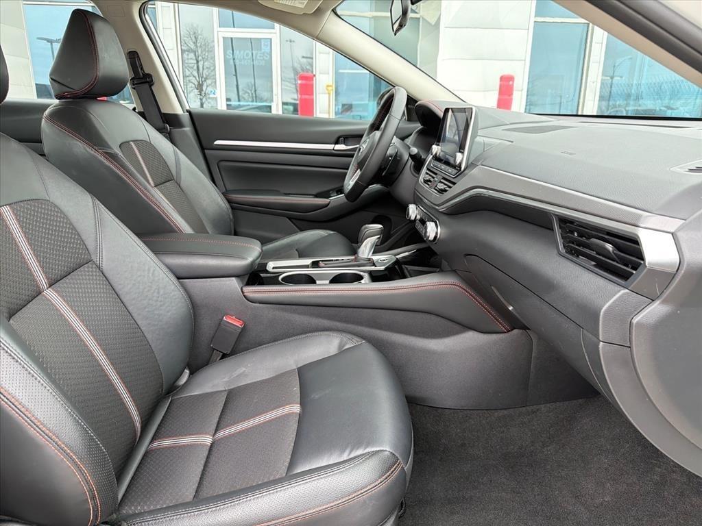 Nissan Altima 2.5 SR 2025