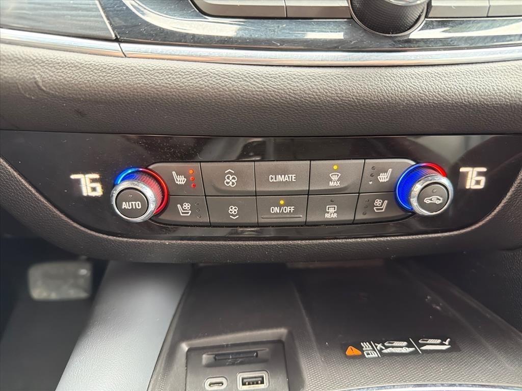 Buick Enclave Premium AWD 2024