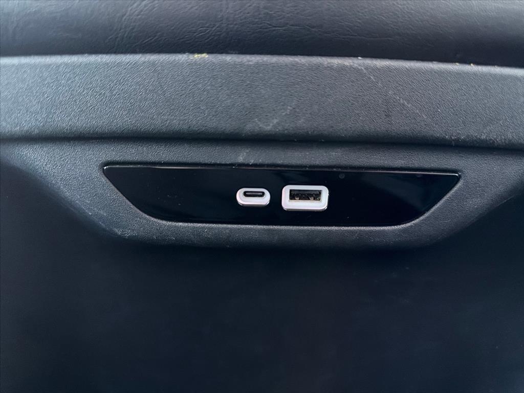 Chrysler Pacifica Touring L 2024