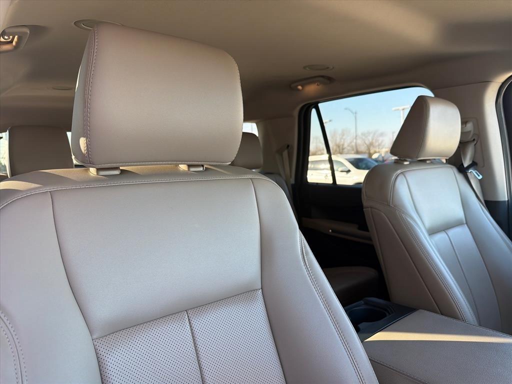 Ford Expedition MAX XLT 4WD 2024