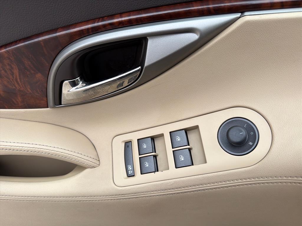 Buick LaCrosse CXL FWD 2011