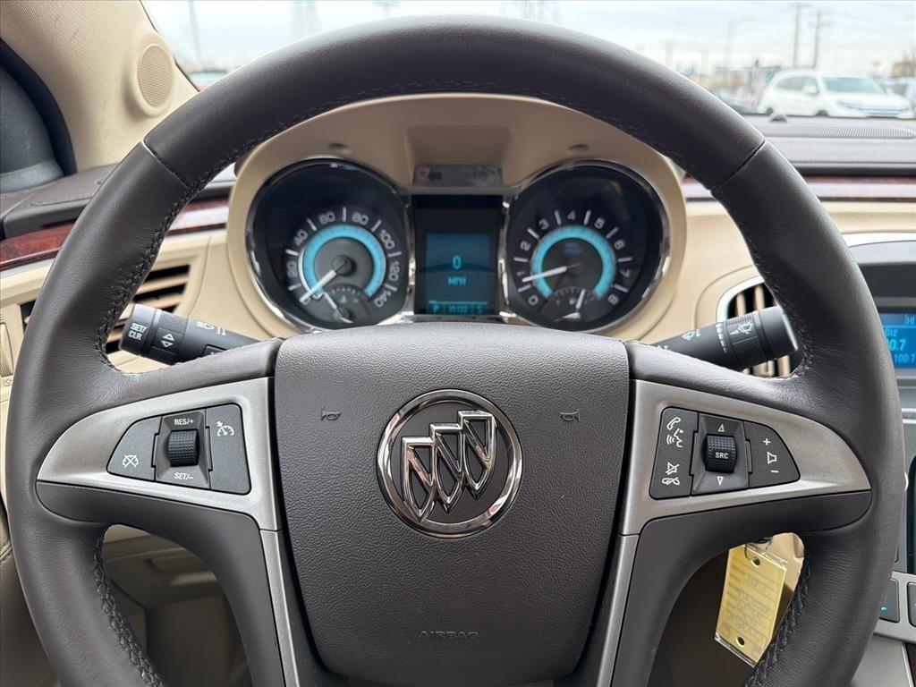 Buick LaCrosse CXL FWD 2011