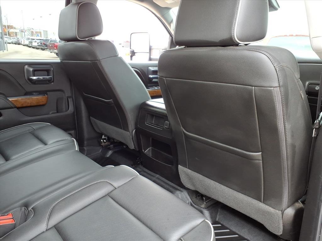 Chevrolet Silverado 2500HD LT Crew Cab 4WD 2018