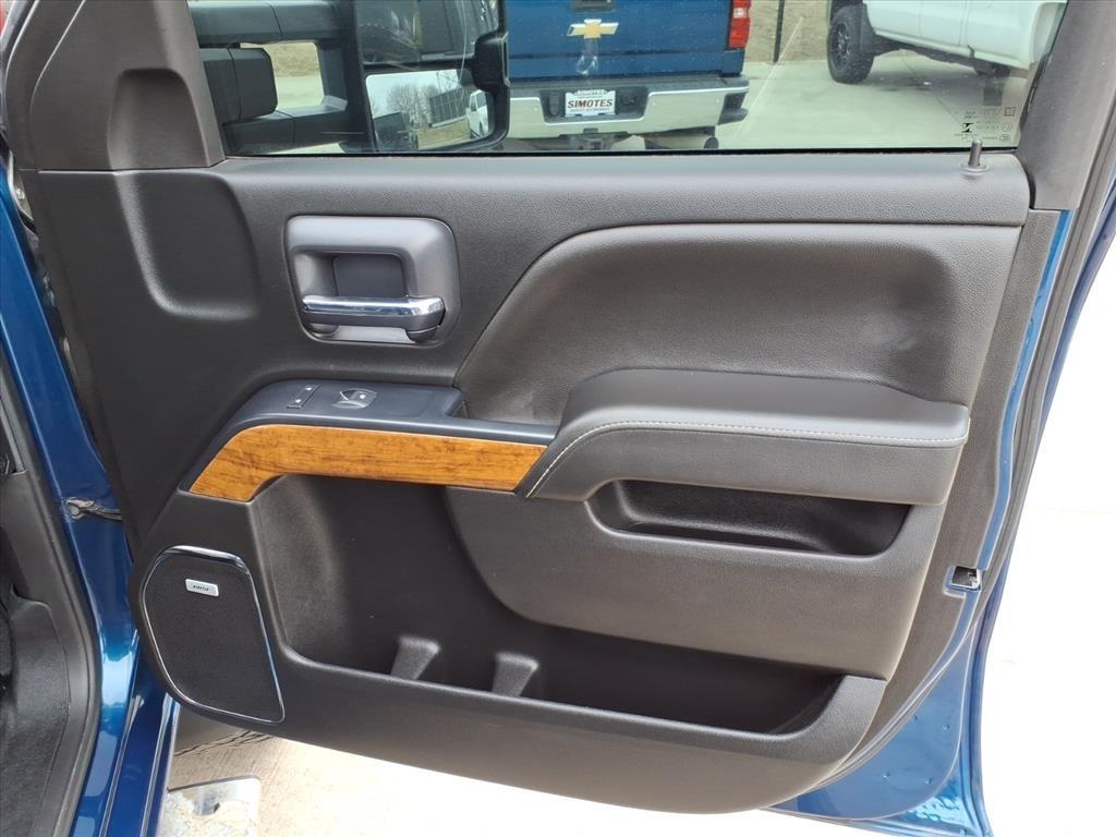 Chevrolet Silverado 2500HD LT Crew Cab 4WD 2018