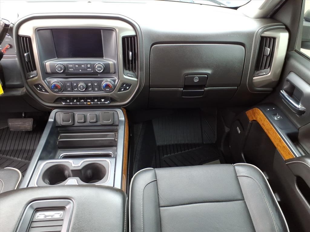 Chevrolet Silverado 2500HD High Country 4WD 2018