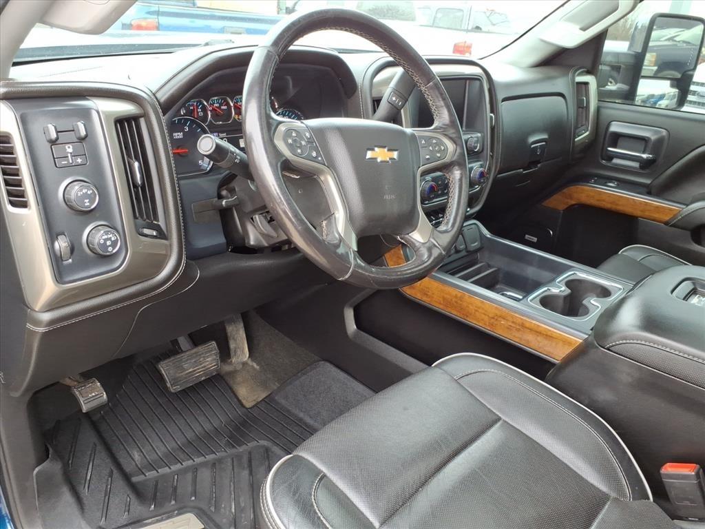 Chevrolet Silverado 2500HD High Country 4WD 2018