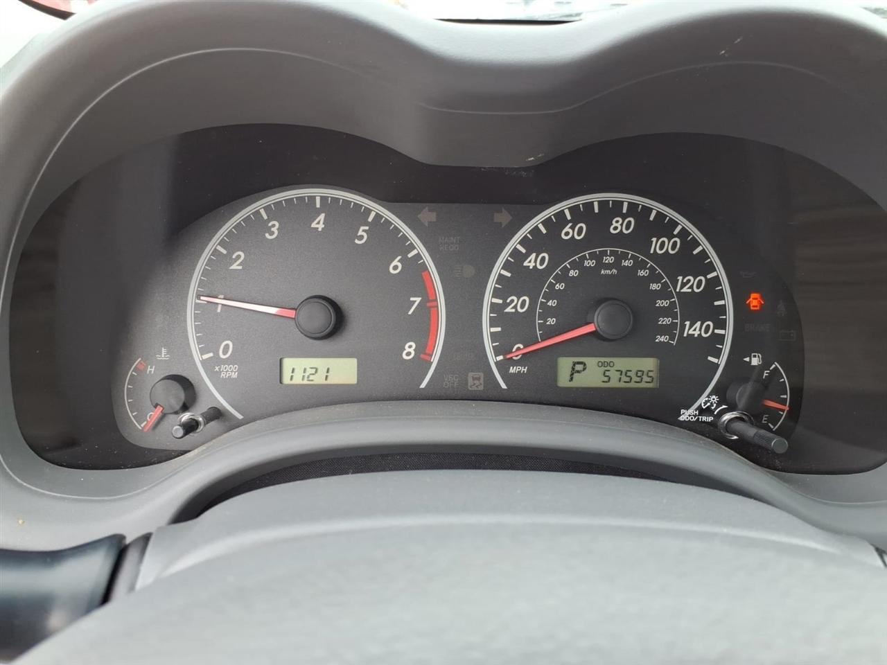 Toyota Corolla Base 4-Speed AT 2009