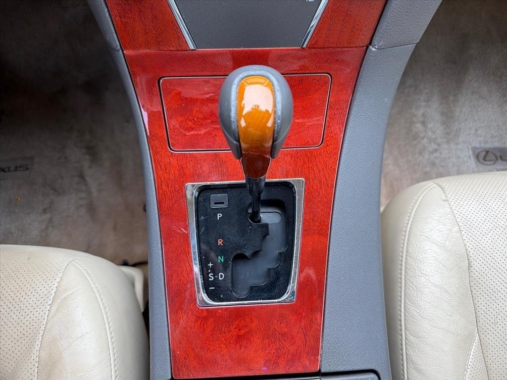 Lexus ES 350 Sedan 2012