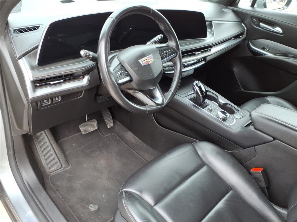 Cadillac XT4 Premium Luxury AWD 2024