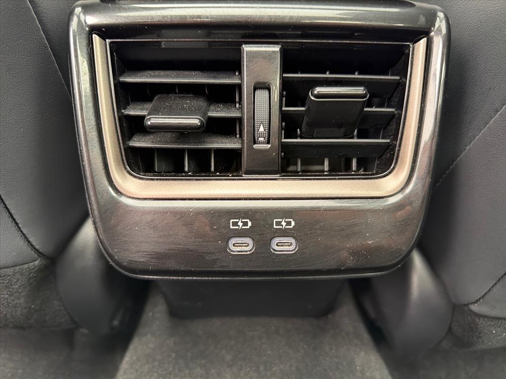 Toyota Crown Limited 2024